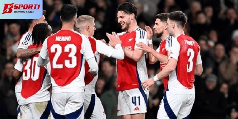 Arsenal vào tứ kết với tỉ số khó tưởng sau khi đánh bại PSV với tổng tỷ số 9-3
